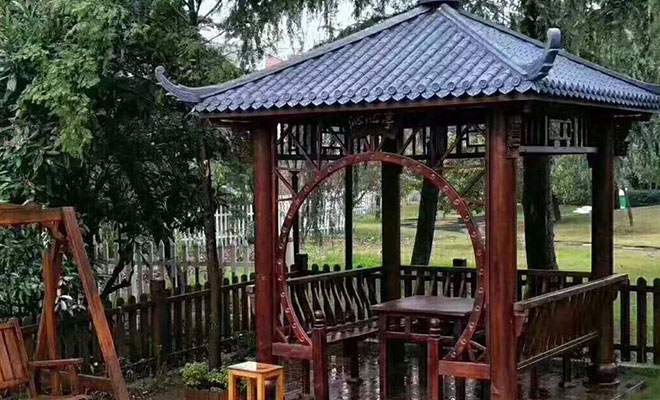 作为公共设施的户外木亭发霉怎么办？木亭发霉佳尼斯防霉剂防霉方案。